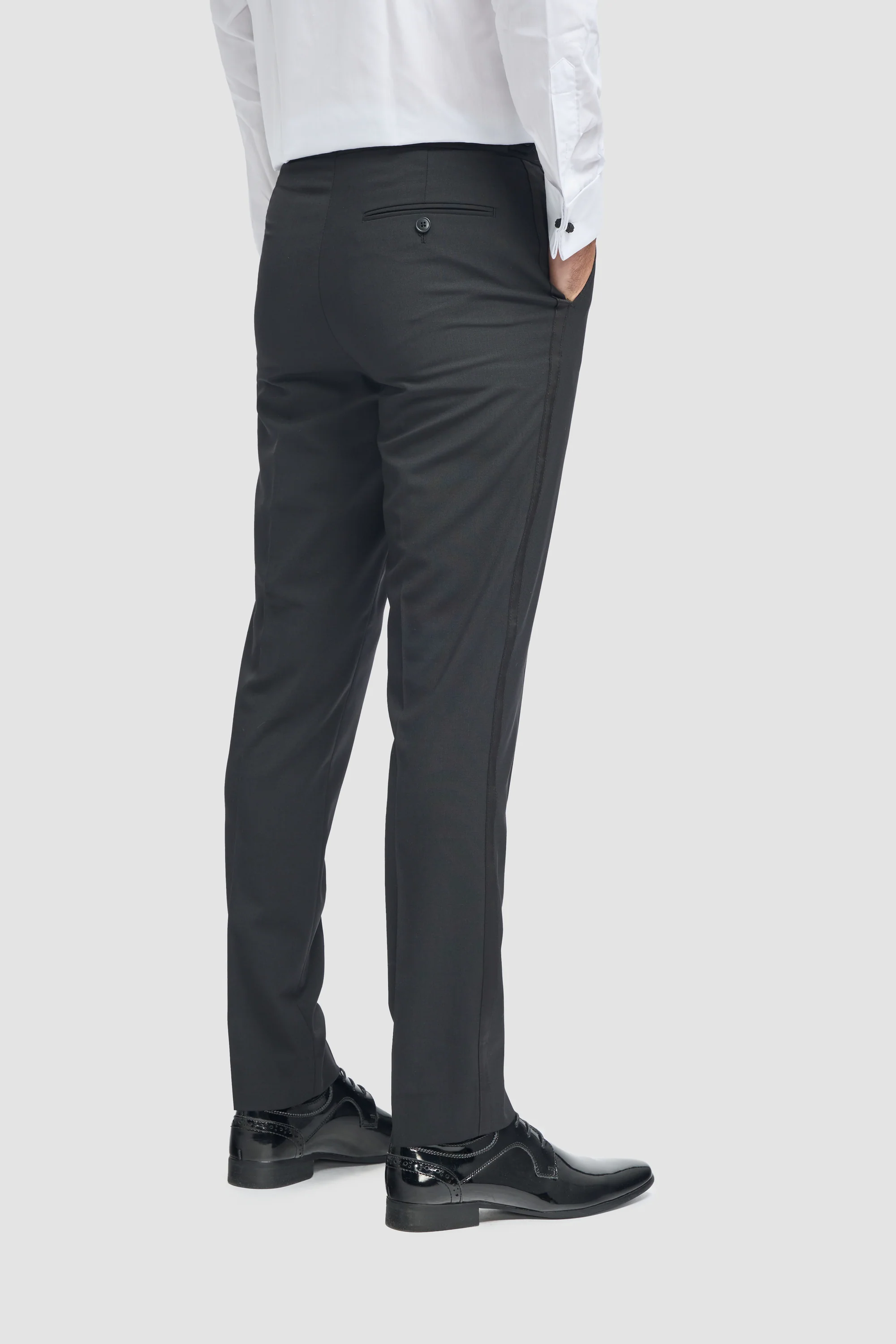 Aspen Black Two Piece Suit - Image 8