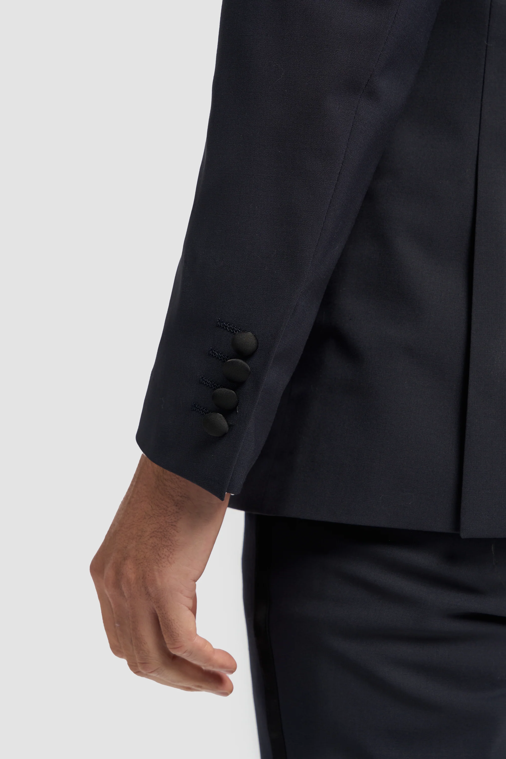 Aspen Midnight Navy Two Piece Suit - Image 5