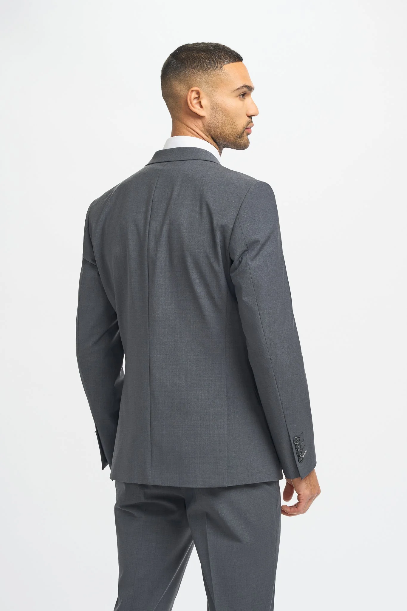 Bond Wool Rich Charcoal Three Piece Suit - Image 3