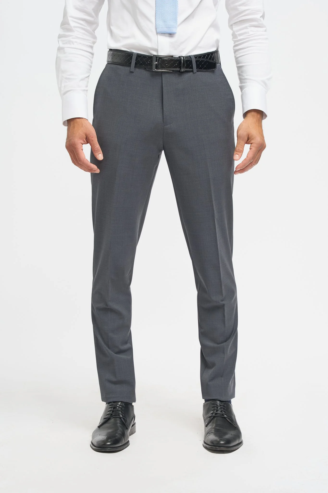 Bond Wool Rich Charcoal Three Piece Suit - Image 7