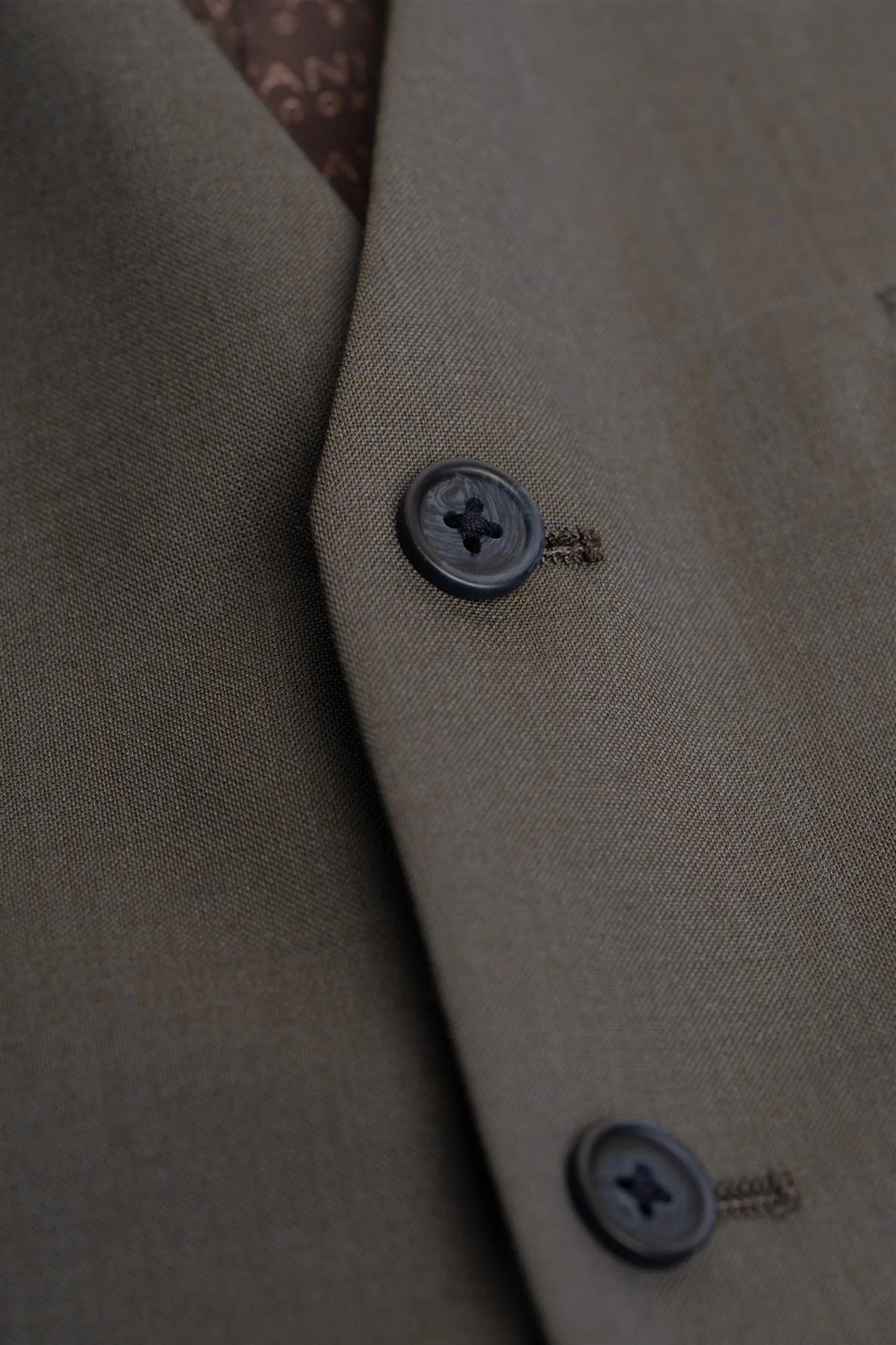 Bond Wool Rich Hazel Waistcoat - Image 4