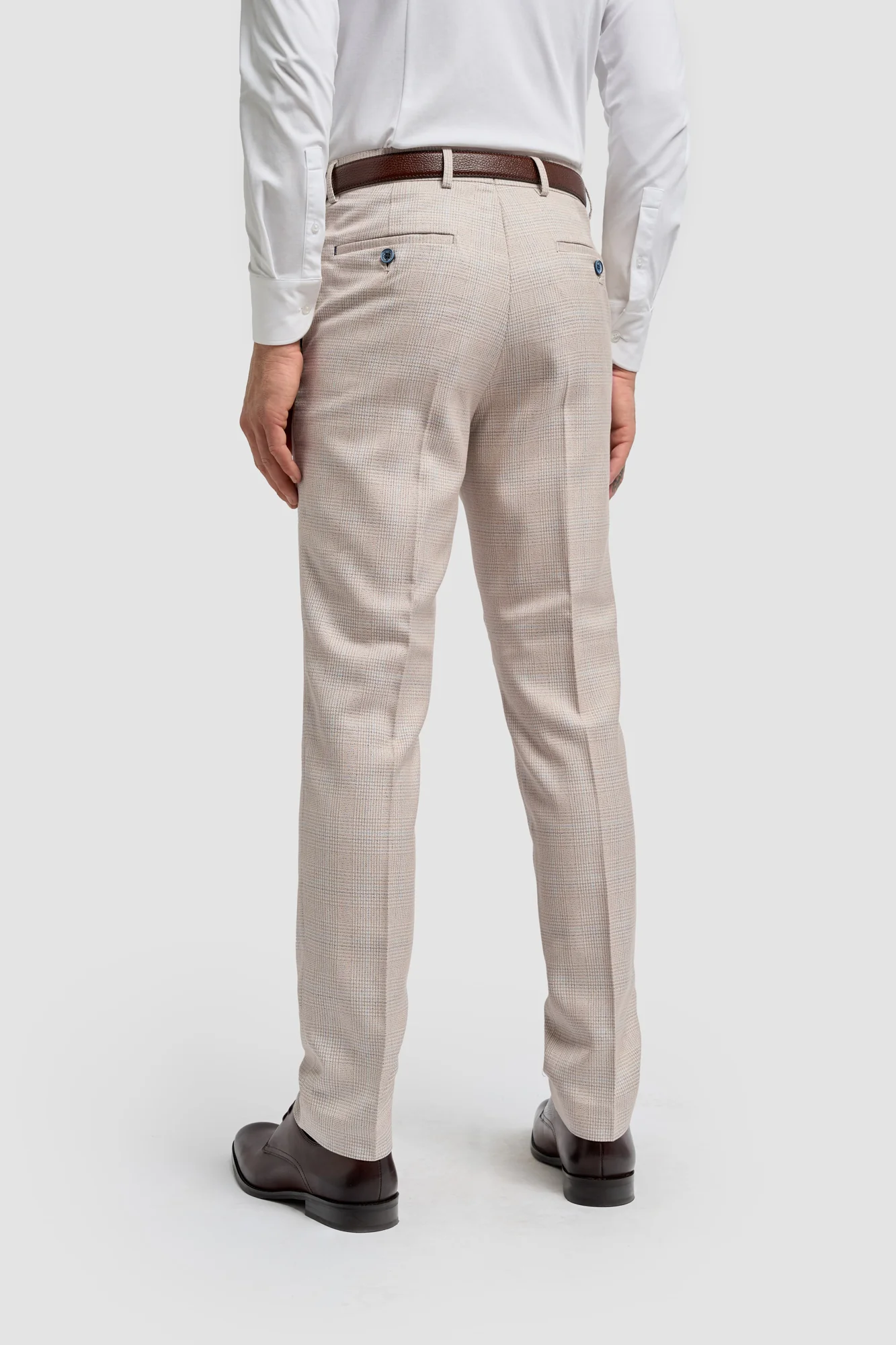 Caridi Beige Long Check Three Piece Suit - Image 6