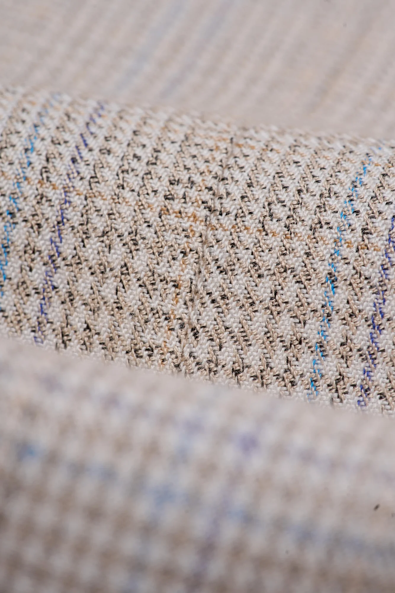Caridi Beige Long Check Three Piece Suit - Image 7