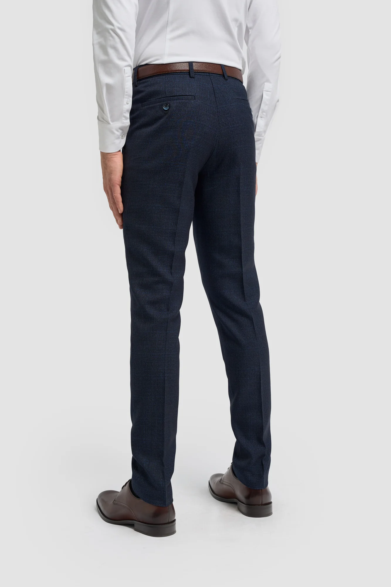 Caridi Navy Regular Check Three Piece Suit - Image 6