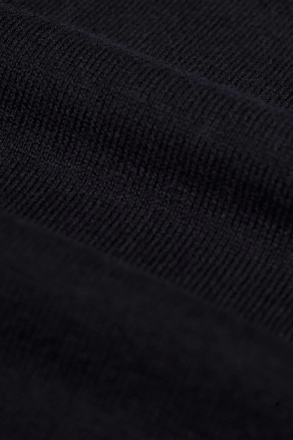 Ivano 1/4 Zip Jumper - Image 9