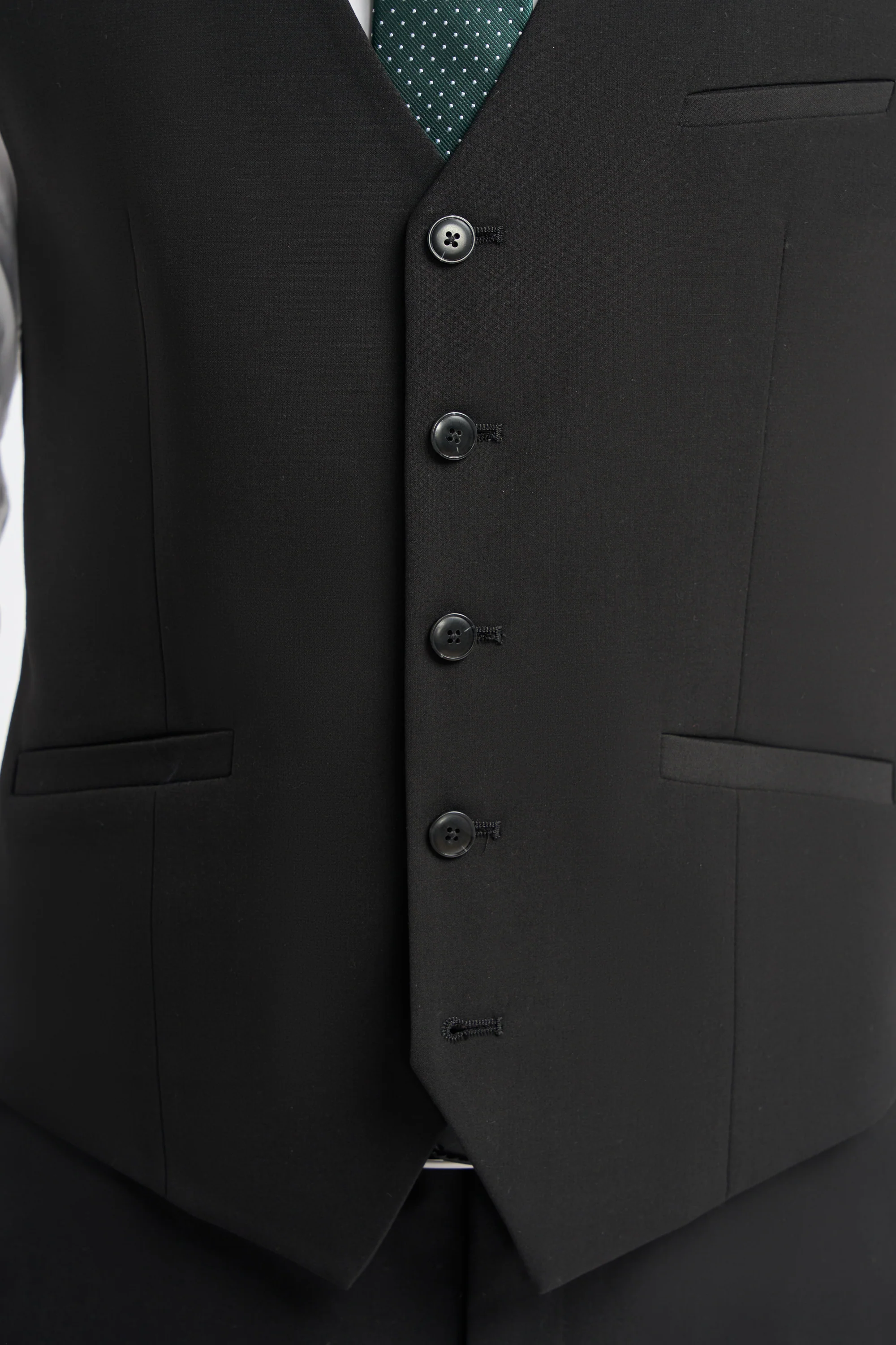 Malibu Black Three Piece Suit - Image 7