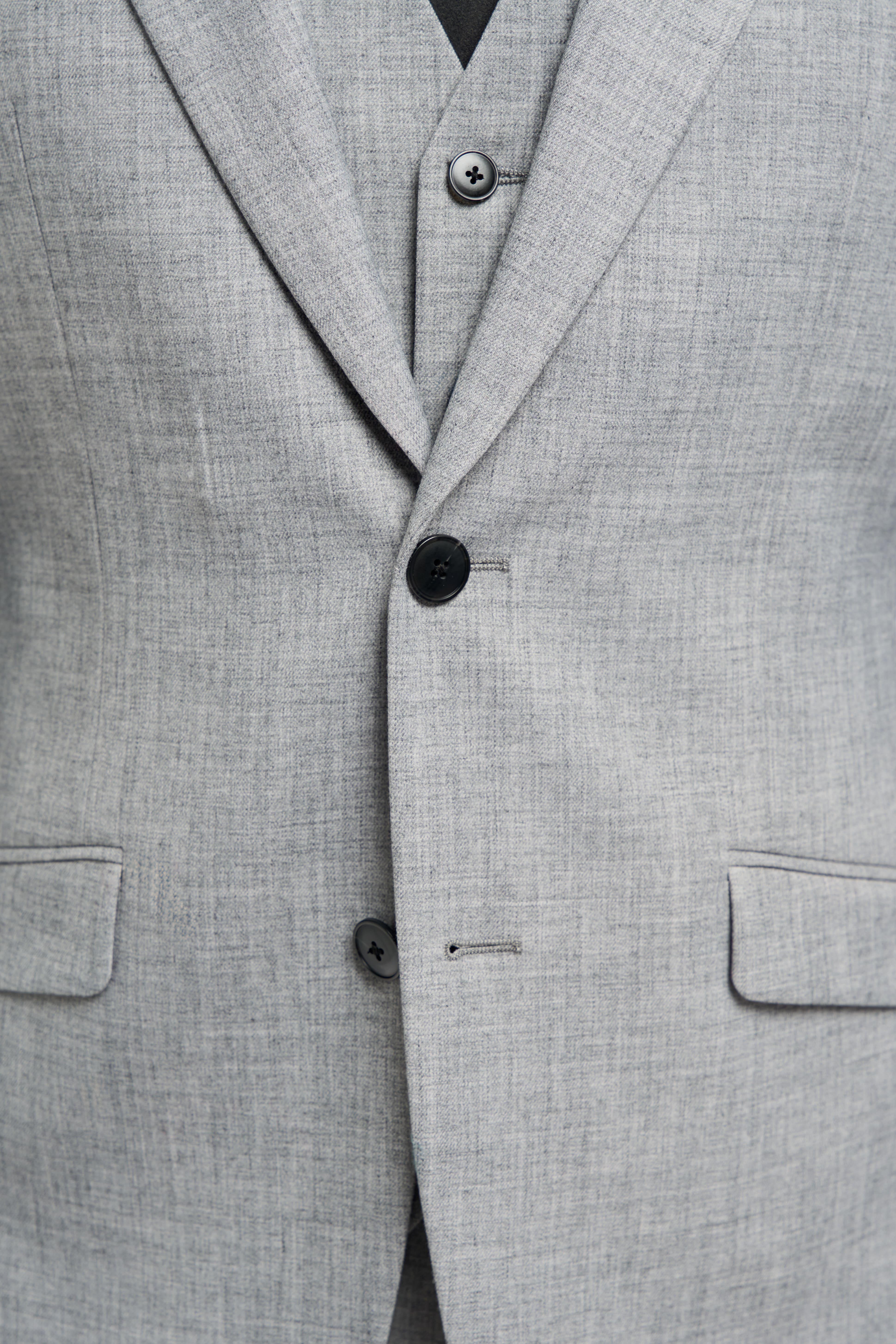 Malibu Grey Three Piece Suit - Image 4
