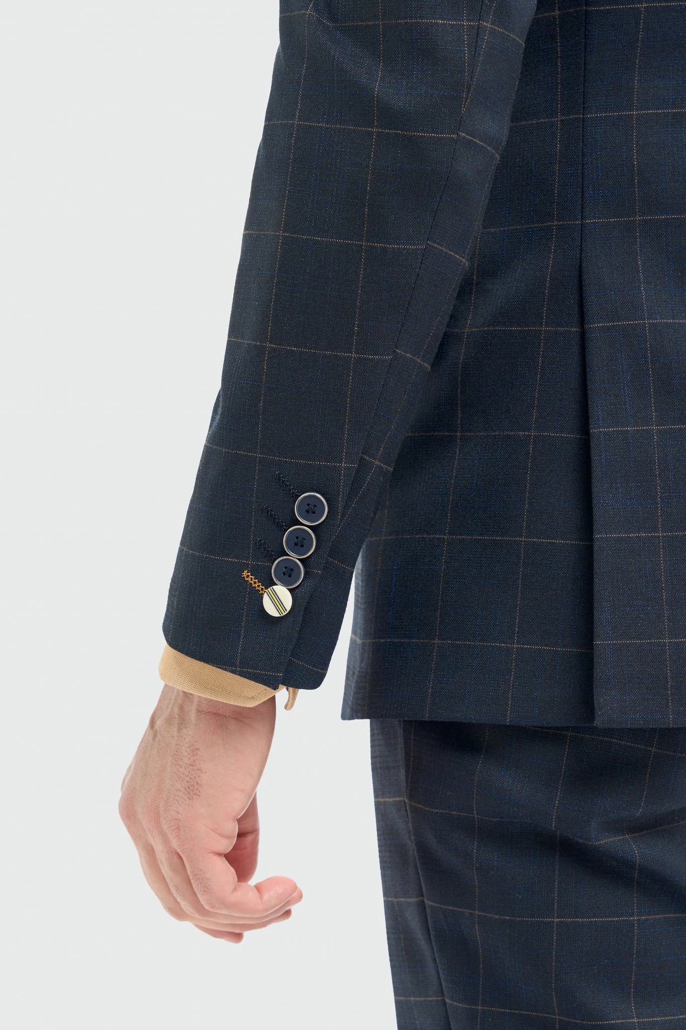 Torino Suit with Double Breasted Waistcoat - Image 4