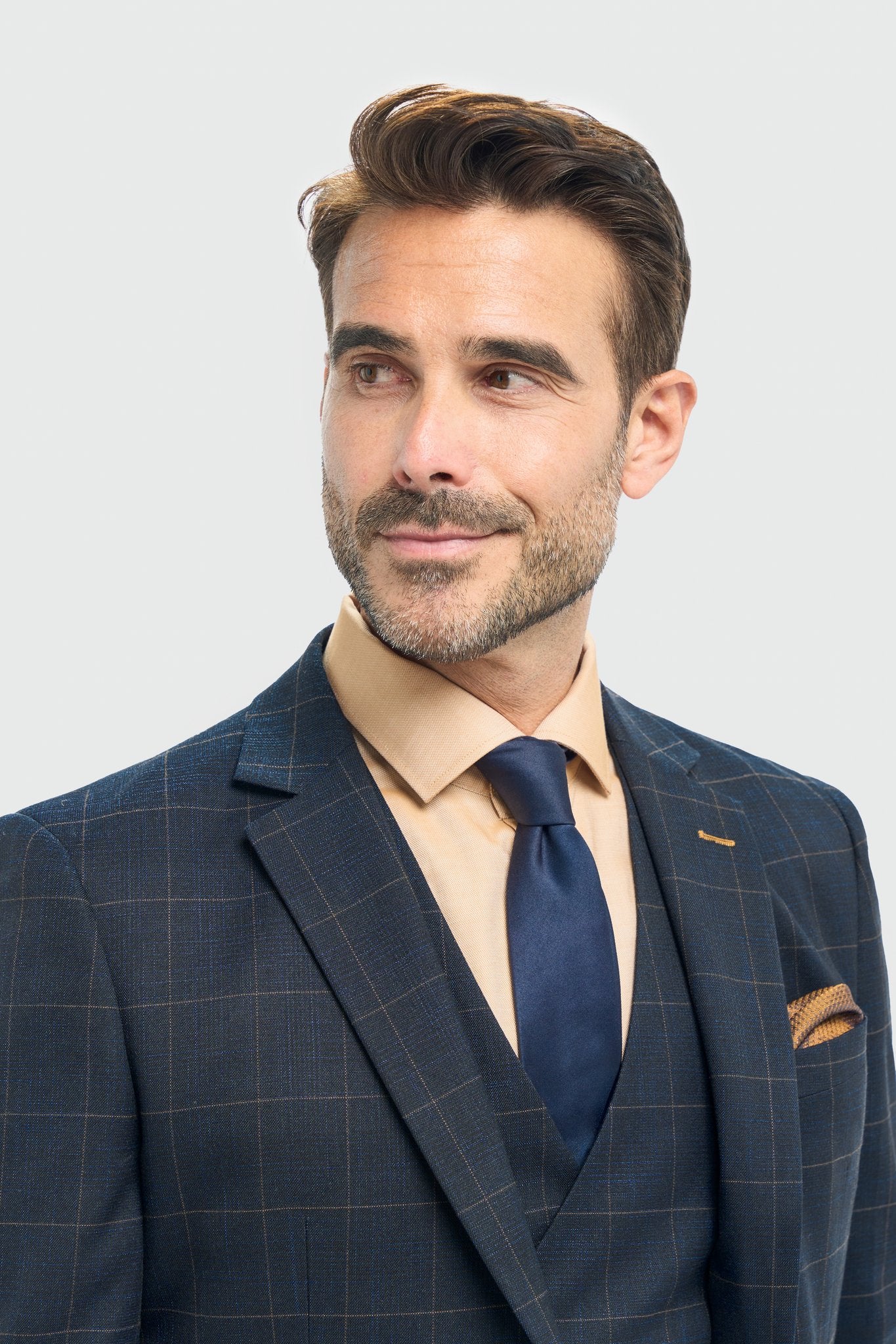 Torino Suit with Double Breasted Waistcoat - Image 5